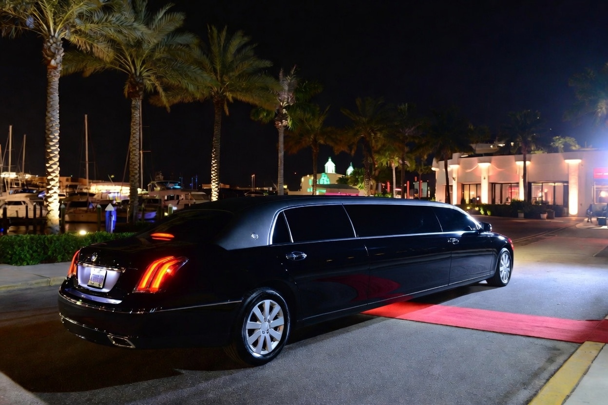 How much does limo rental cost in Fort Lauderdale Florida